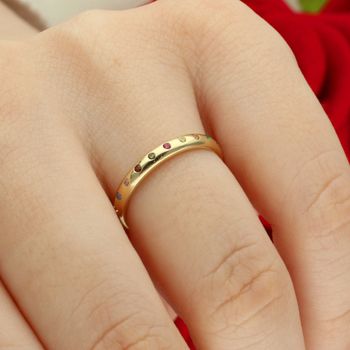 Złoty pierścionek damski 375 z kolorowymi cyrkoniami – mały, elegancki Au.jpg